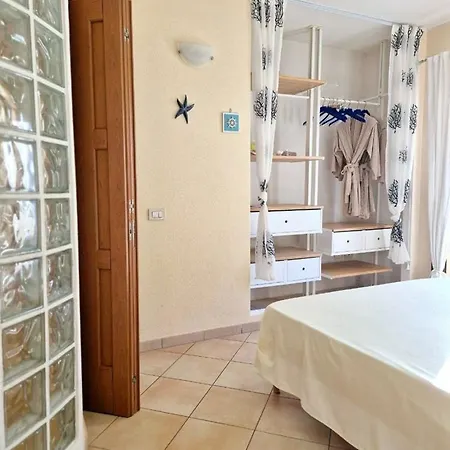 Bb Oda ve Kahvaltı Olbia